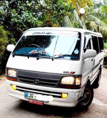 Toyota Dolphin LH 172 Van For Sale (1999)