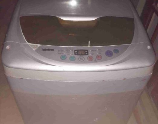 LG Washing Machine For Sale (Used / 9Kg)