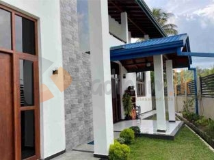 Modern Storey House For Sale In Peradeniya