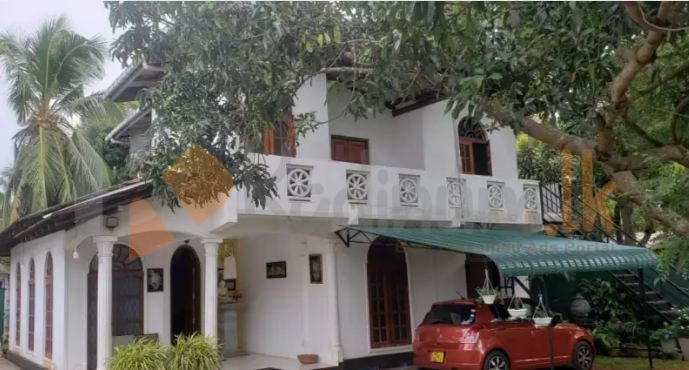 An Upstairs For Rent In Anuradhapura