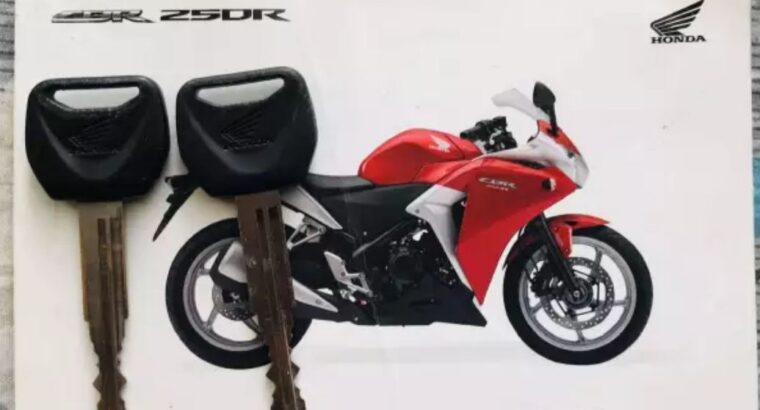 Honda CBR 250R Bike For Sale (2014)